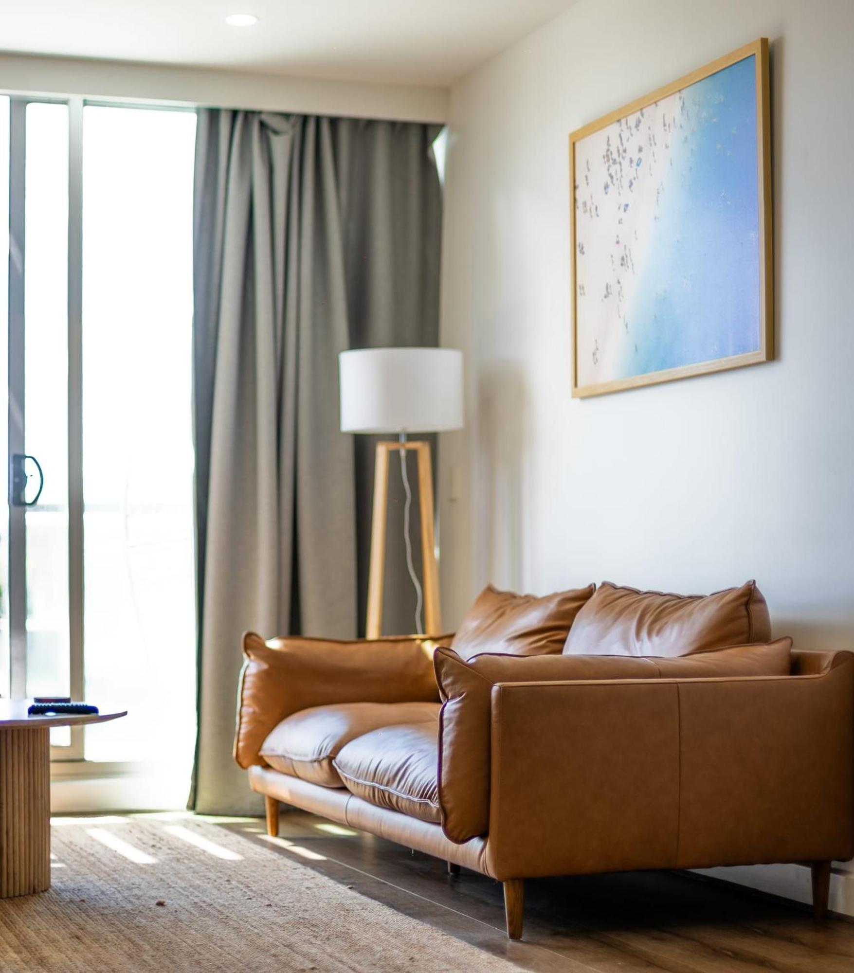 Glenelg Oasis, Pool, Gym, Spa & Sauna, Free Parking, City Views Экстерьер фото