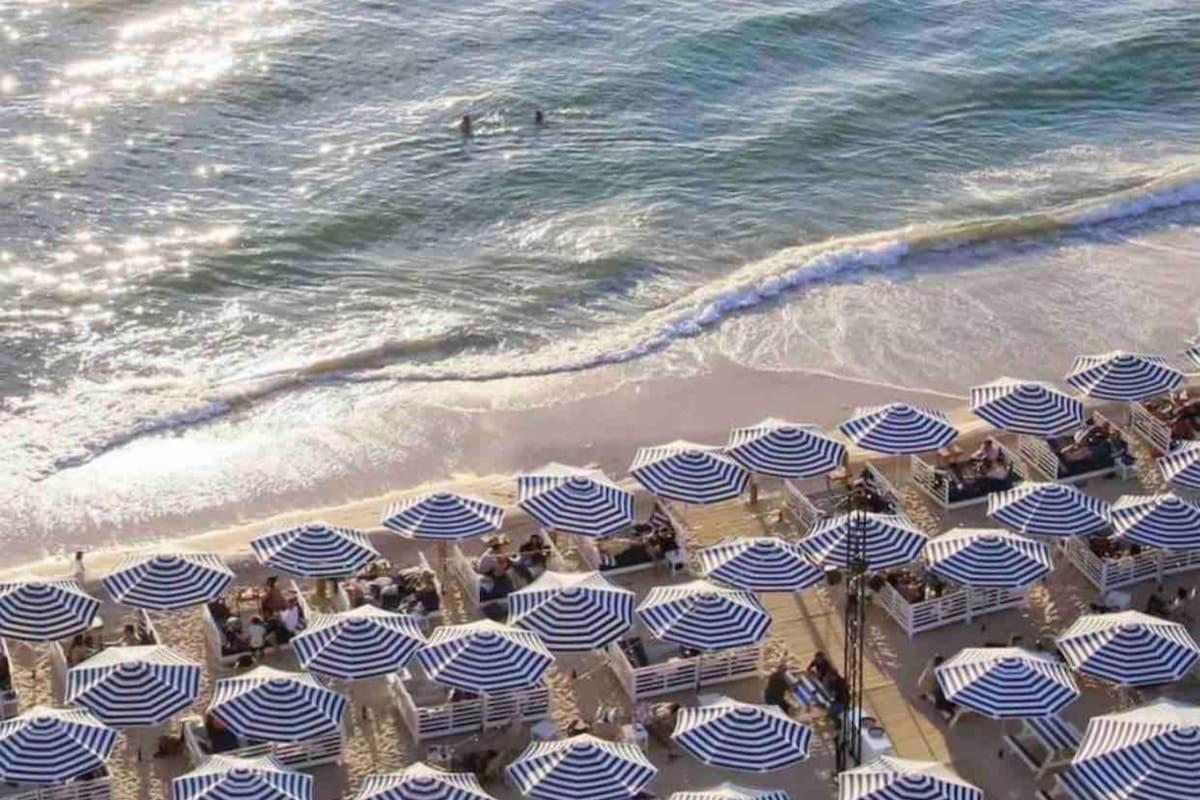 Glenelg Oasis, Pool, Gym, Spa & Sauna, Free Parking, City Views Экстерьер фото